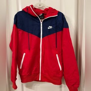 Nike Windrunner men’s small